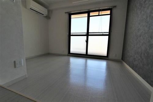 兵庫県神戸市須磨区須磨寺町1丁目(マンション)の賃貸物件の居間