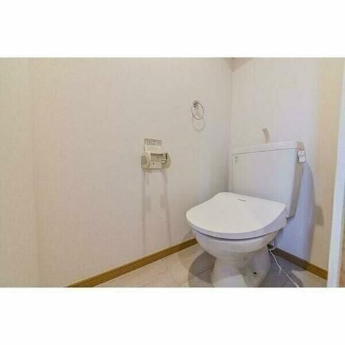 シーズンコート犬山201の内装