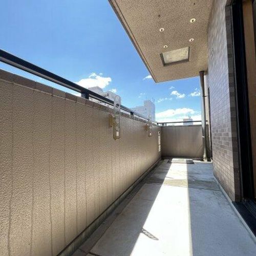 シュロス東白壁の内装