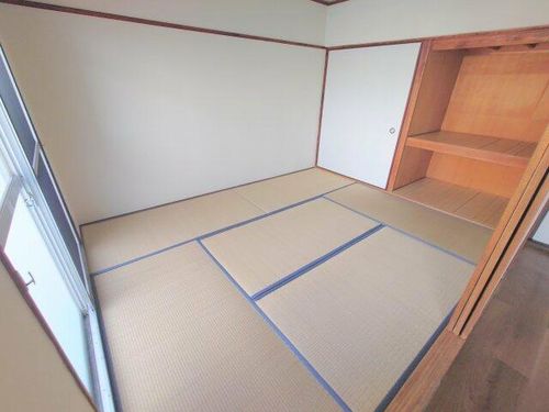 稲本マンション202の内装