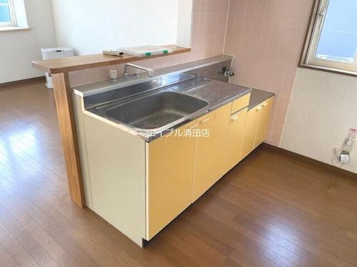 オレンジハウスA101のキッチン