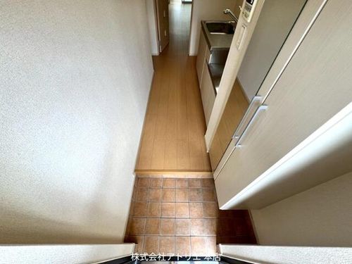 メゾン・アルカディアの玄関