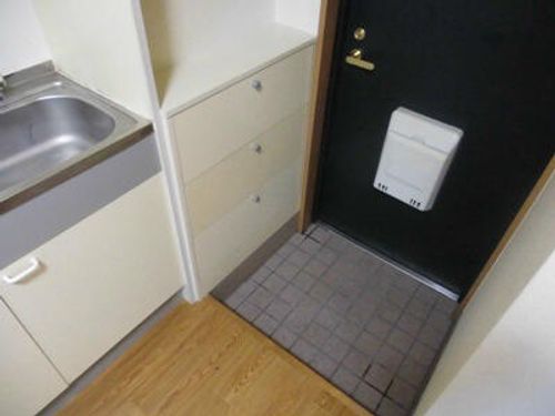 滋賀県東近江市八日市本町(アパート)の賃貸物件の玄関