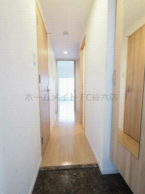 フォレストガーデン天満橋Ⅰの玄関