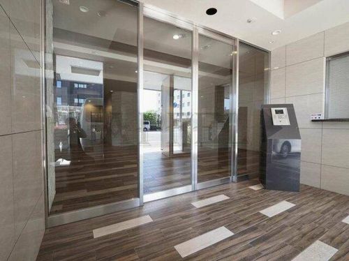 フォレストガーデン天満橋Ⅰの玄関