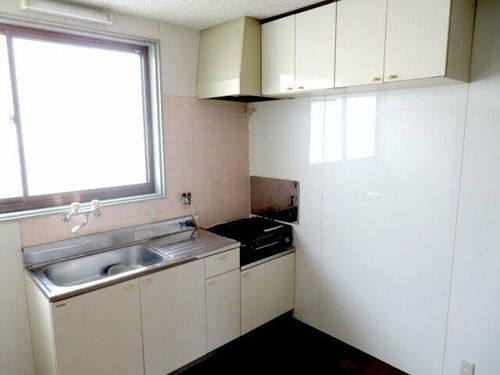 レイクハイム瀬田のキッチン