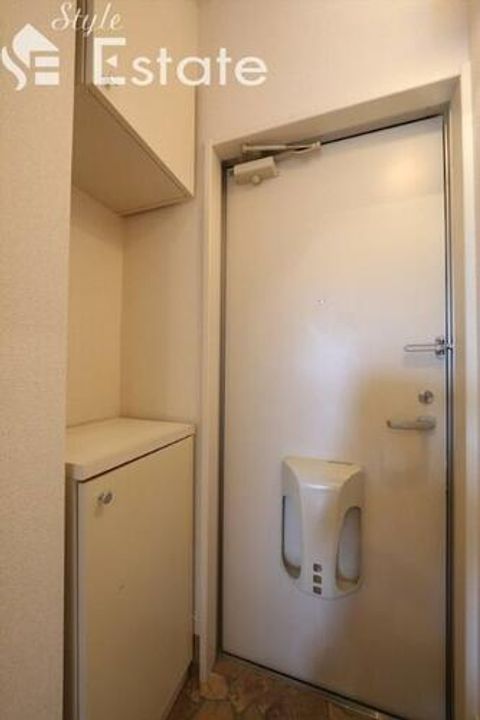 愛知県名古屋市緑区大高町字北横峯(アパート)の賃貸物件の玄関