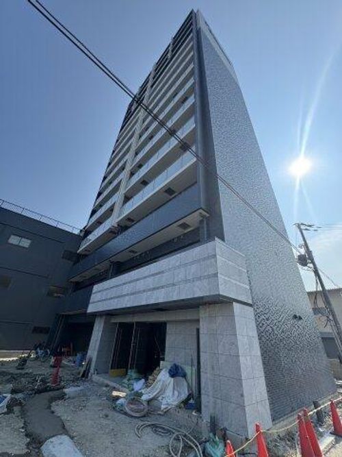 プレサンス深江橋ラヴィゲートの外観