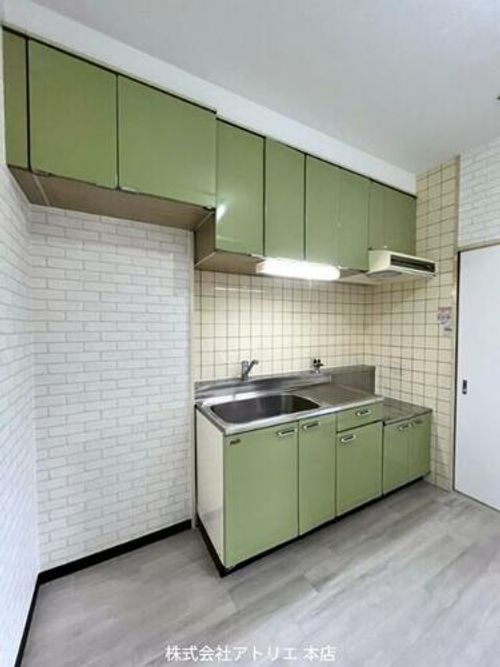 木の国ハイツの居間