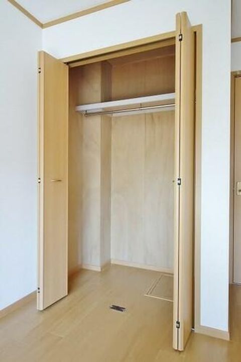 ファミールミサキの内装