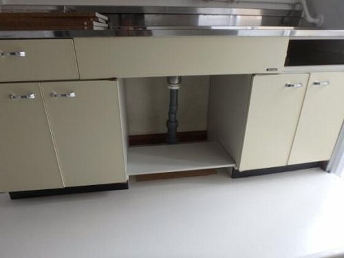 ヴィラナリー豊岡1号棟のキッチン