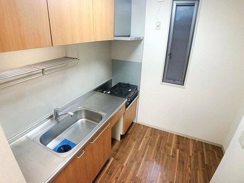 愛知県名古屋市瑞穂区下山町1丁目(タウンハウス)の賃貸物件のキッチン