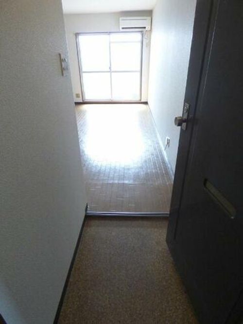 シャトレSI千代田の玄関