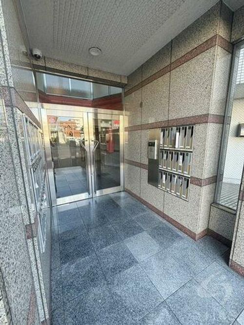 エクセレント山陽の玄関