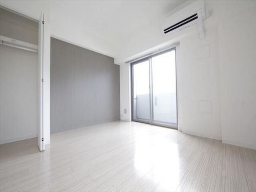 アクアヒルズの居間