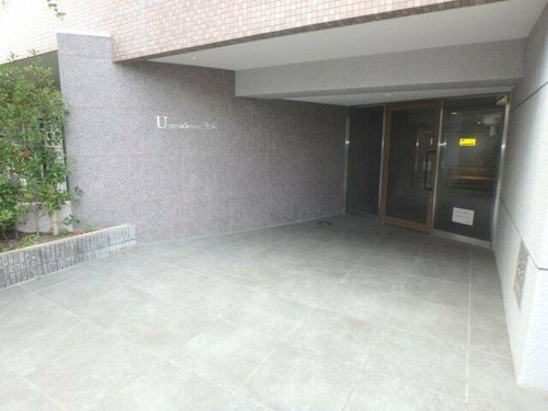 ユーレジデンス魚崎の玄関