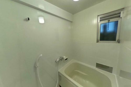 ハイツ北出 B棟103の風呂