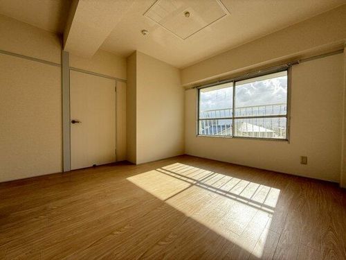メイホーハイツ301の居間