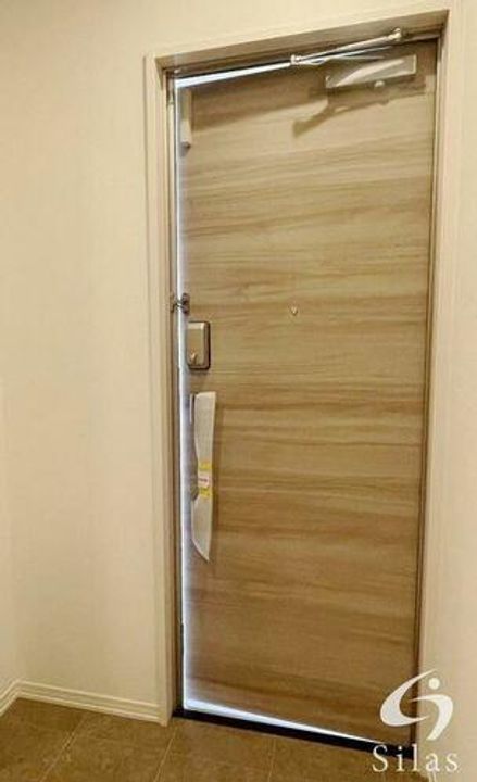 大阪府大阪市旭区中宮4丁目(アパート)の賃貸物件の玄関