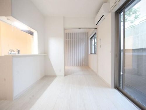 ジュネス桜駅前の内装