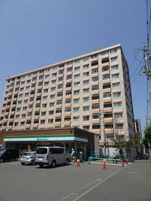 札幌第1パークハイツの外観