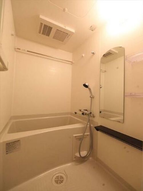 プレサンス丸の内リラティの風呂