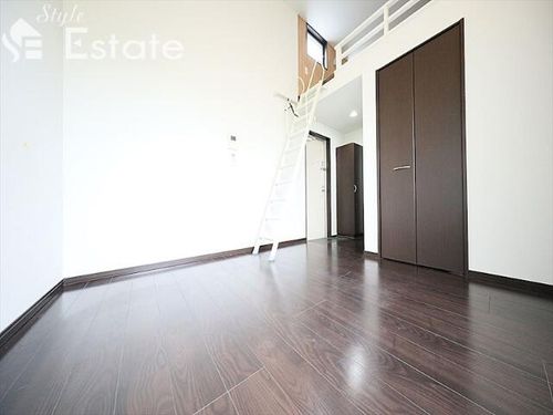 愛知県名古屋市中川区若山町3丁目(アパート)の賃貸物件202の居間