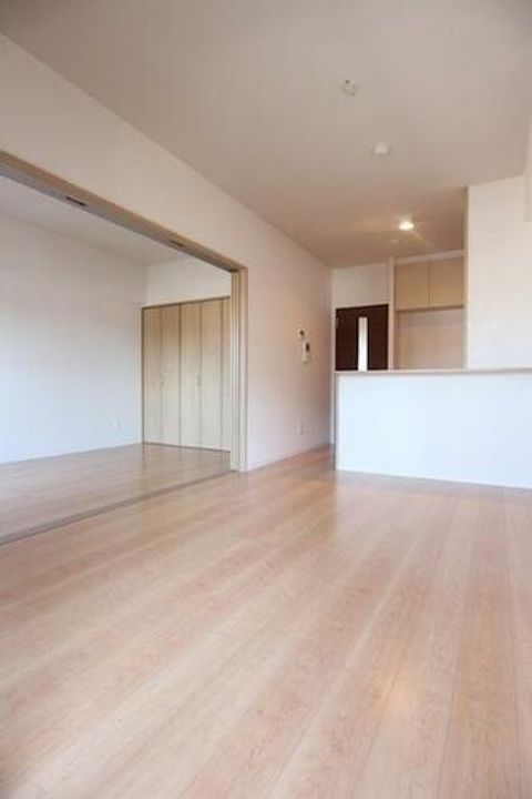 VERDE 大手町の居間