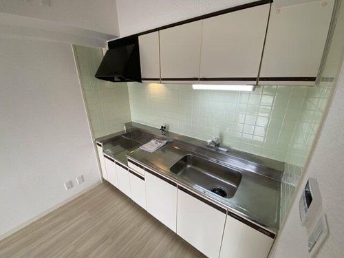 プレスト・コート壱番館のキッチン