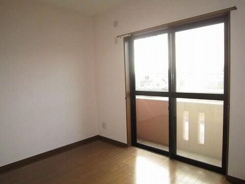 イリゼ202の居間