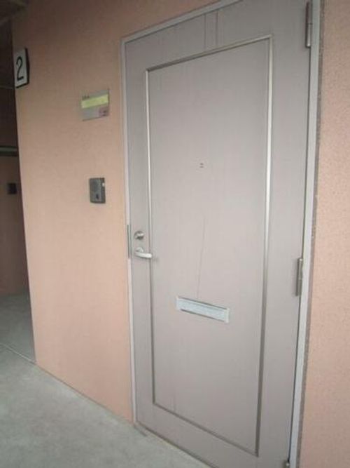 イリゼ202の玄関