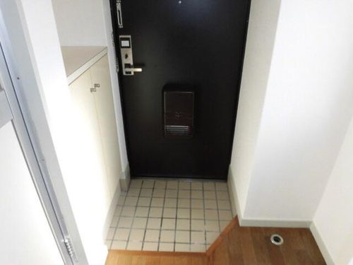 兵庫県神戸市北区鈴蘭台北町1丁目(マンション)の賃貸物件の玄関