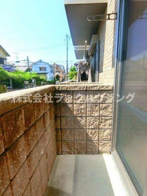 サンシックスの内装
