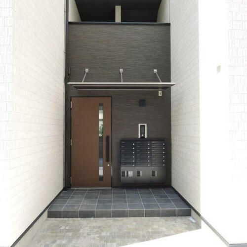 D porta mildの玄関
