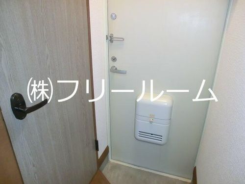 ORIGIN月寒の玄関