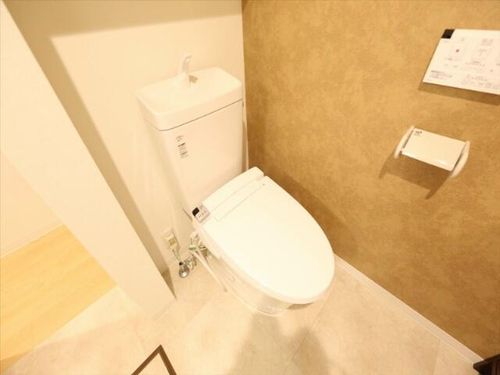 バステトこがねの内装