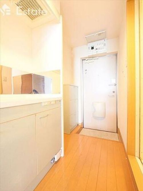 アミティエ本山の玄関