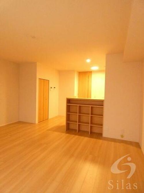 大阪府堺市北区百舌鳥赤畑町2丁(テラスハウス)の賃貸物件の居間