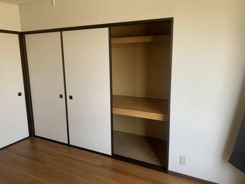 コーポラスみき II棟の内装