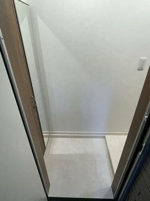 福岡県北九州市戸畑区牧山1丁目(アパート)の賃貸物件の玄関