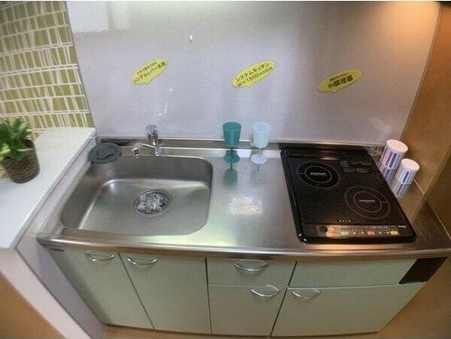 CIビルのキッチン