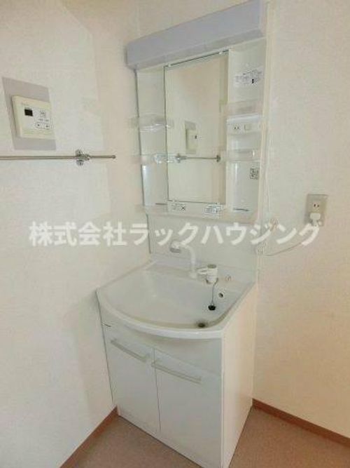山本マンションの内装