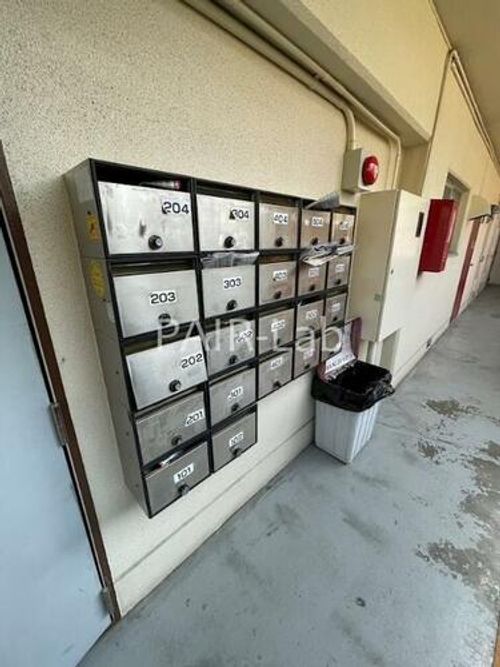 船場スカイハイツの玄関