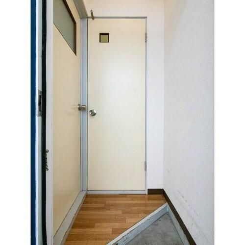 ル・パンの玄関