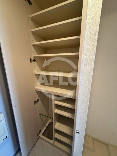 W.O.B.レマーニー昭和町の内装