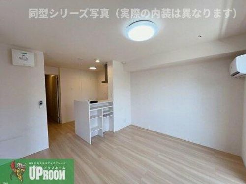 ヴェルジェ Bの居間