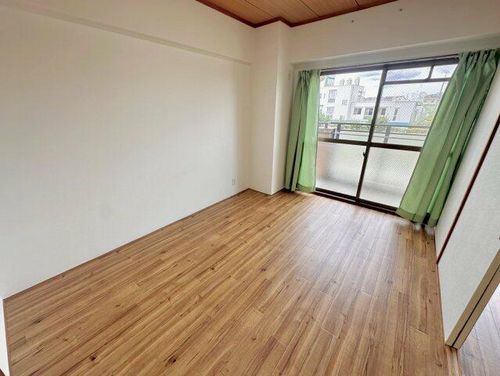 サンローゼ松原の内装