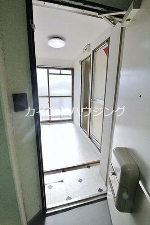 アドヴァン住之江の玄関