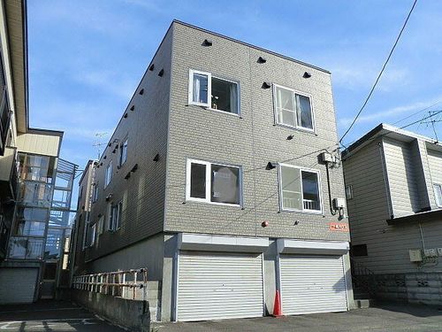 一条ハウスの外観