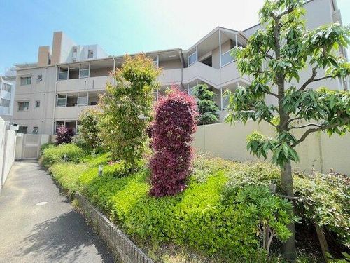 大阪府豊中市長興寺南1丁目(マンション)の賃貸物件の外観